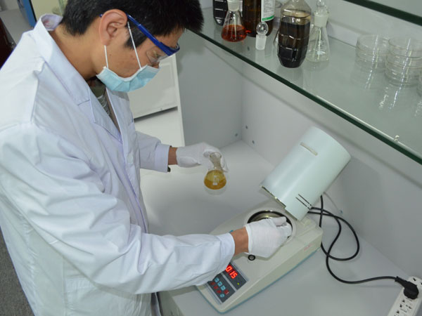 美洲大蠊水分测定仪